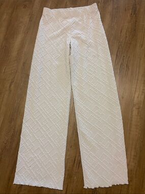 Haystacks Women's soft grayish green Textured Wide-Leg Pants